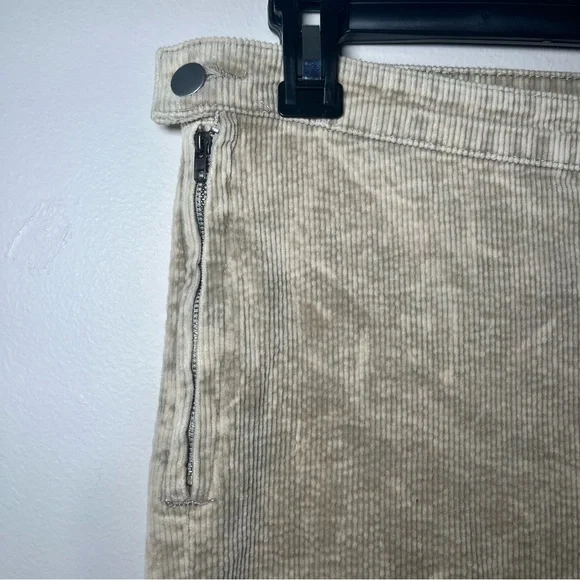 POL Corduroy Flare Pants Women’s Size Large Tan Bleach Wash Anthropologie - Picture 3 of 12